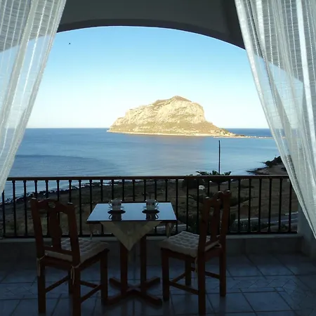 Paraschou Guesthouse Monemvasia Exterior photo