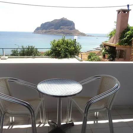Paraschou Guesthouse Monemvasia Exterior photo