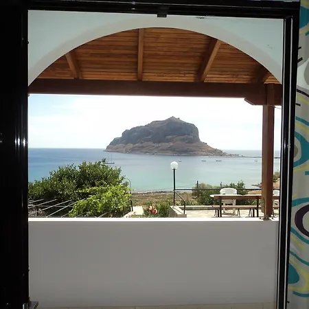 Paraschou Guesthouse Monemvasia Exterior photo