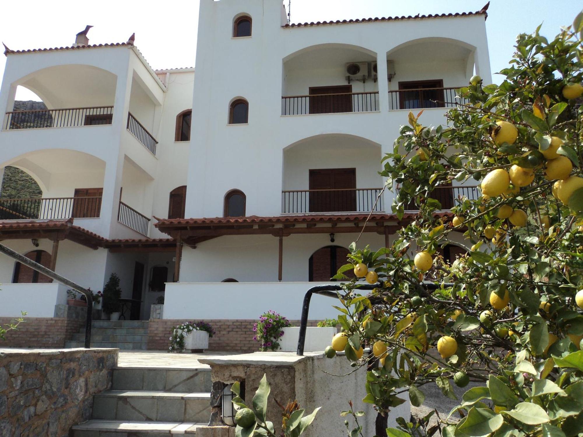 Appartement Paraschou *