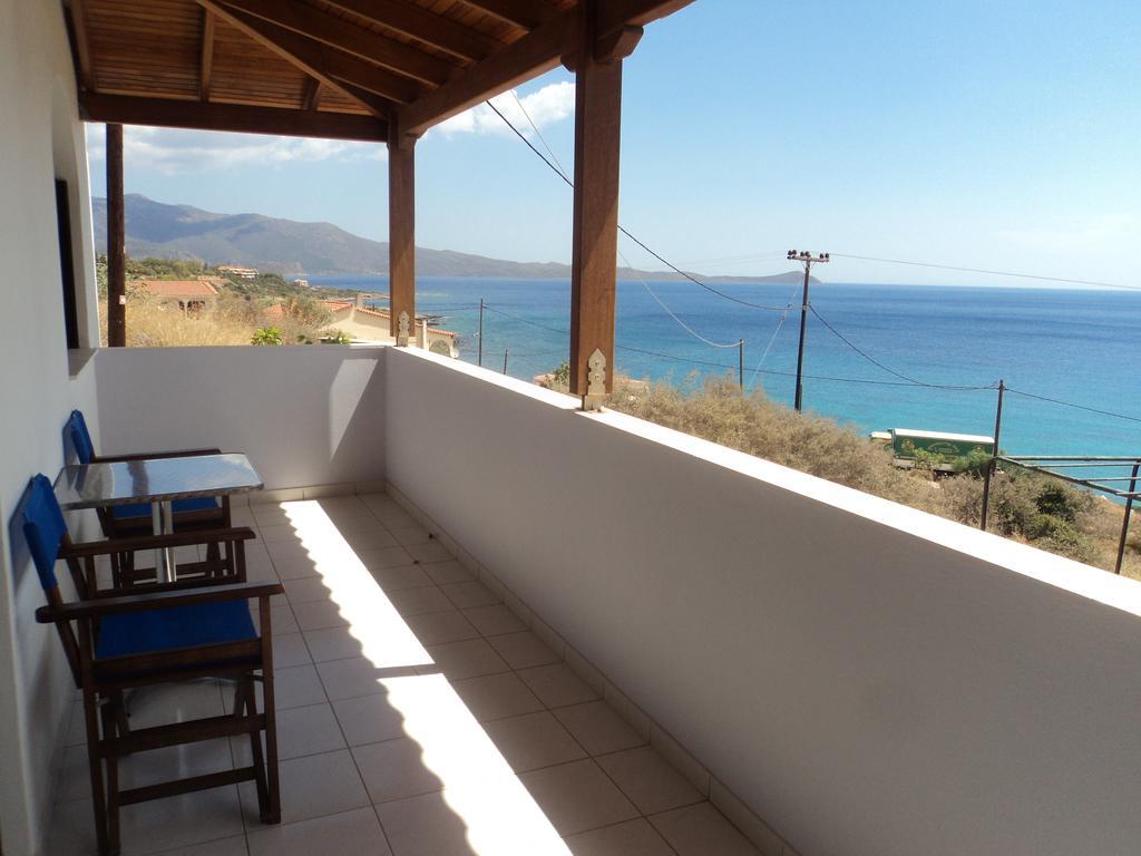 Paraschou Monemvasia